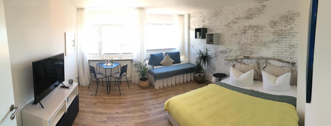 Liebevoll Renoviertes Apartment Mit Panoramablick Фридрихсхафен Экстерьер фото