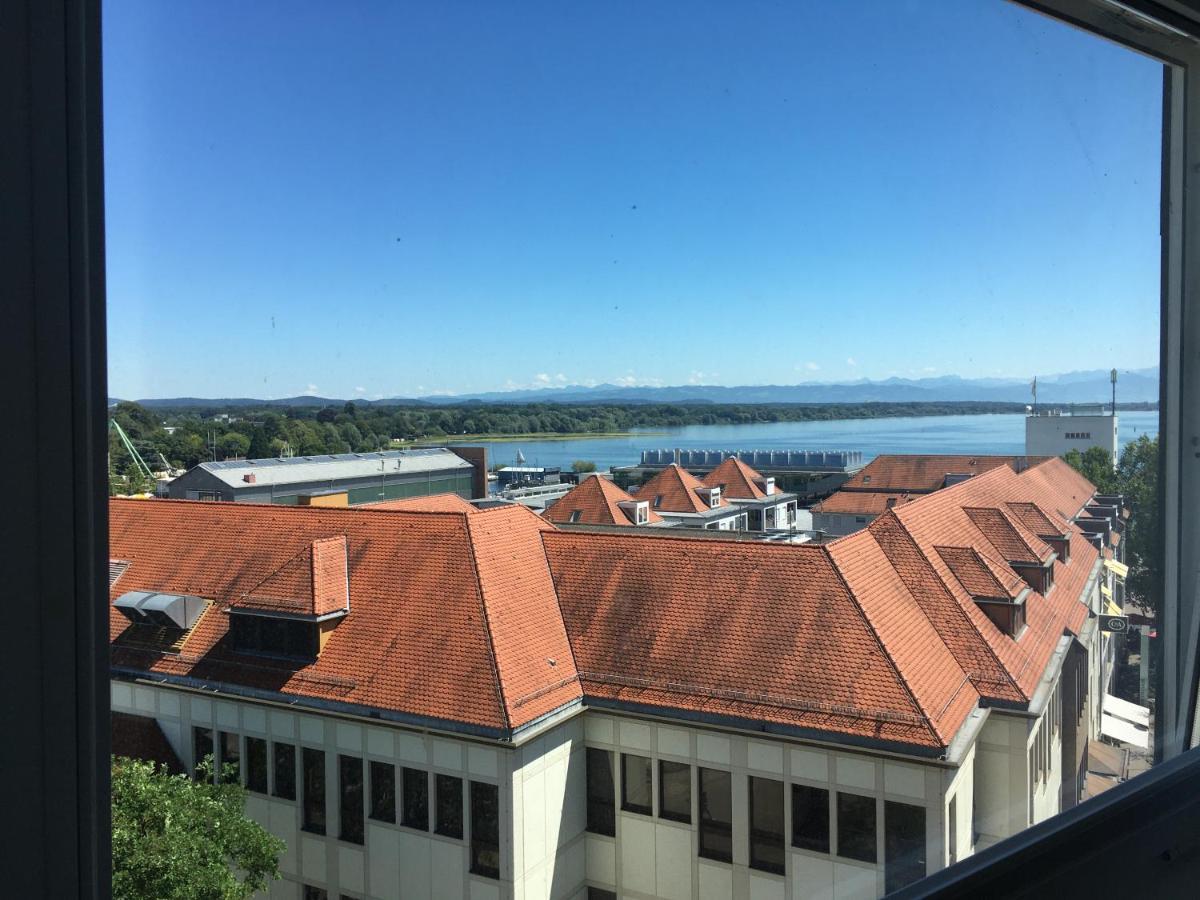 Liebevoll Renoviertes Apartment Mit Panoramablick Фридрихсхафен Экстерьер фото